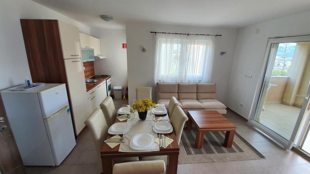 Apartments Augustin Паг Экстерьер фото