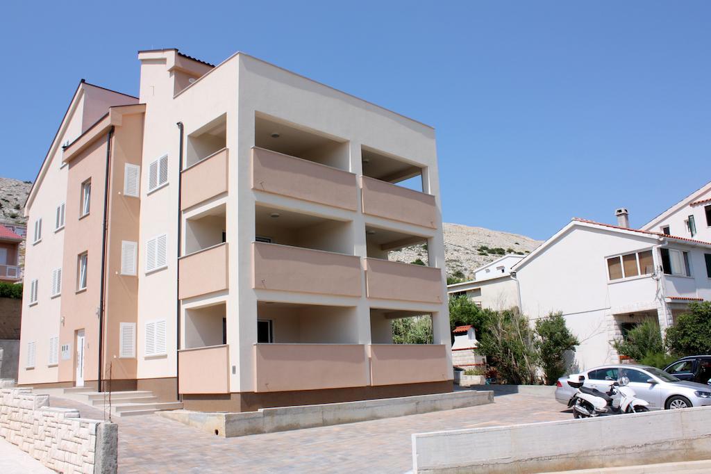 Apartments Augustin Паг Экстерьер фото