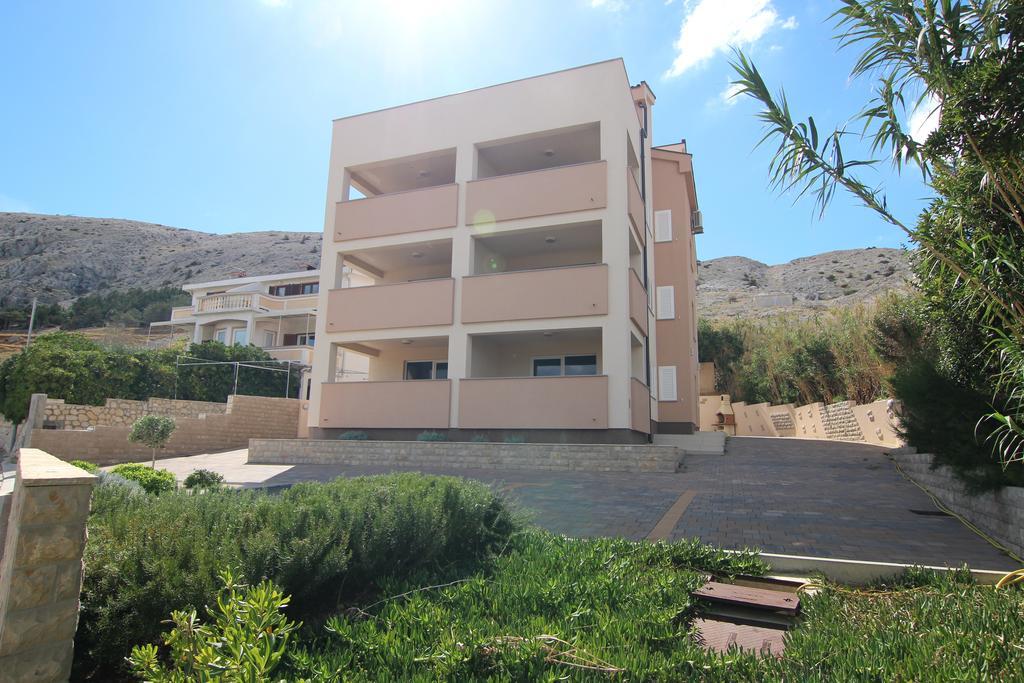 Apartments Augustin Паг Экстерьер фото